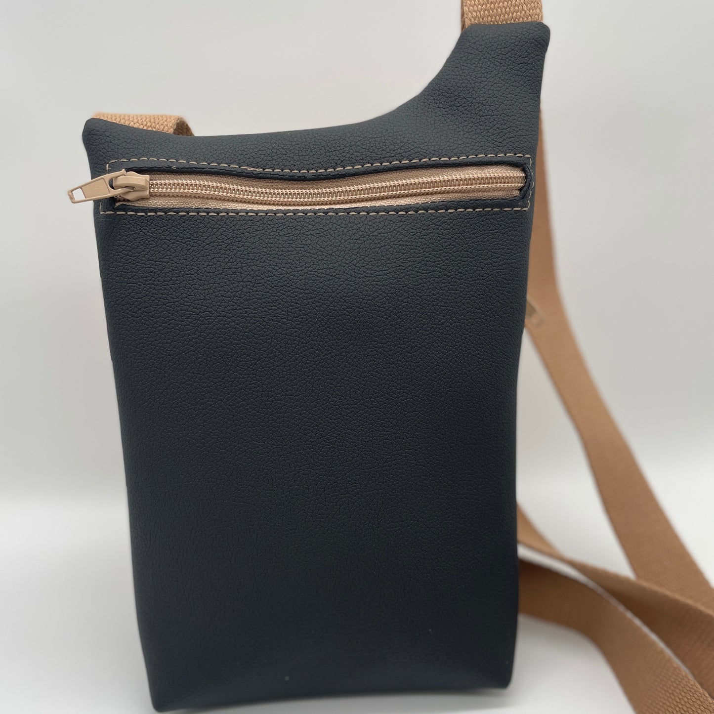 Dos sacoche Bop homme avec poche zippée
