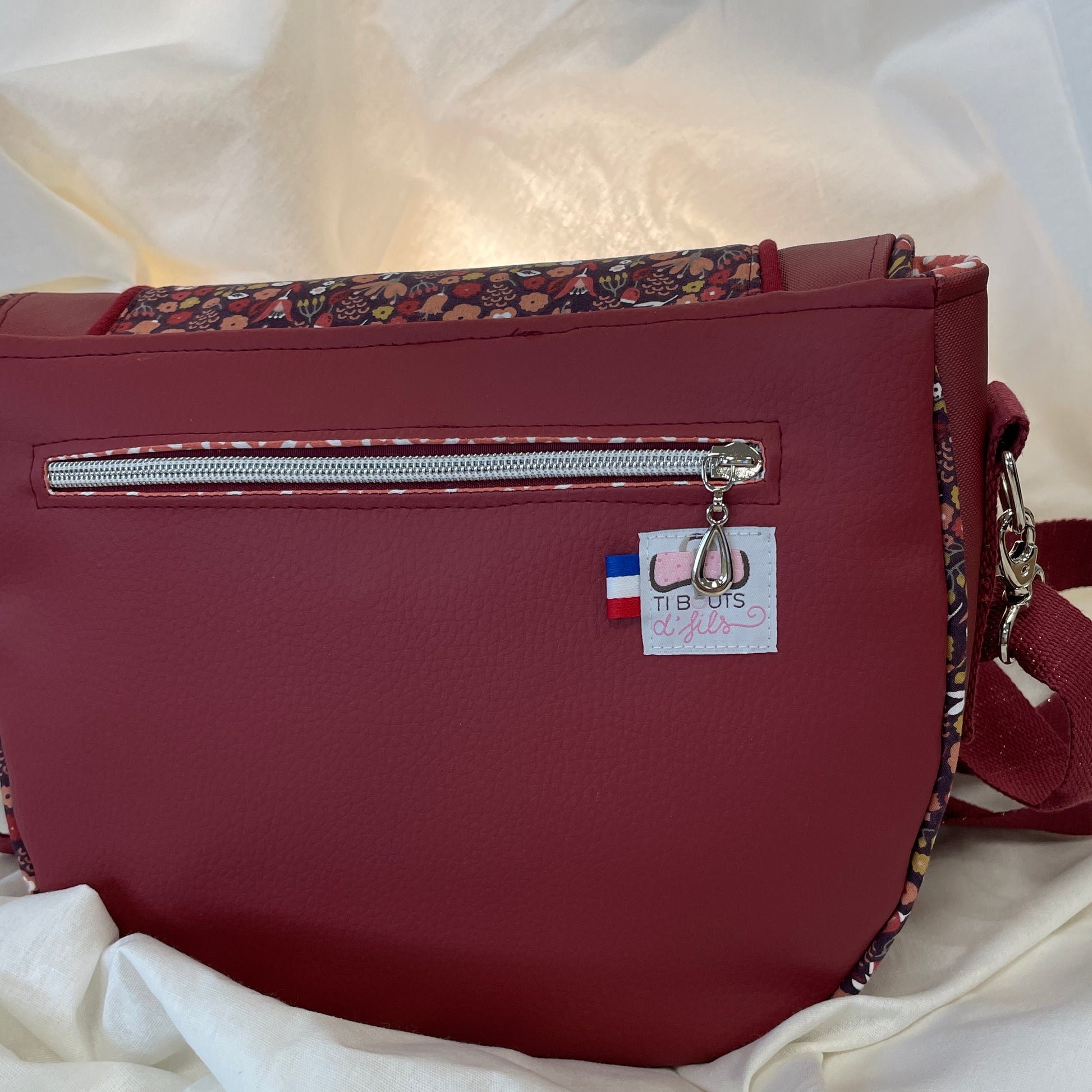 Besace Madison dos avec poche zippée